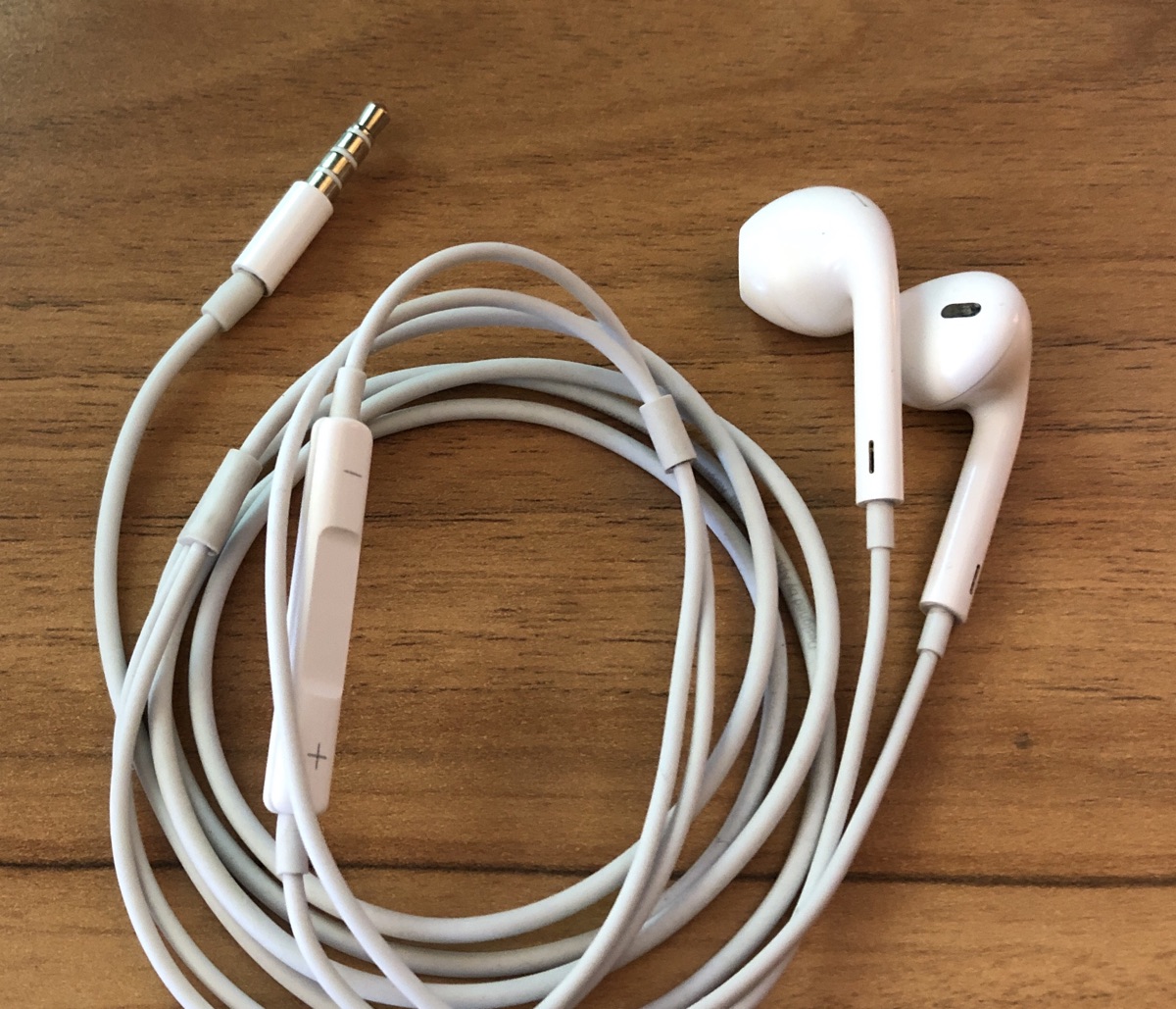 Eearbuds